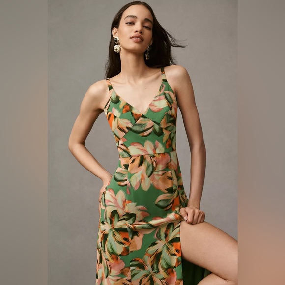 Hutch Mikayla Sleeveless V-Neck Maxi Dress - Picture 3 of 4